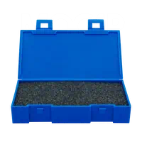 Estuche de plástico con bisagra integrada